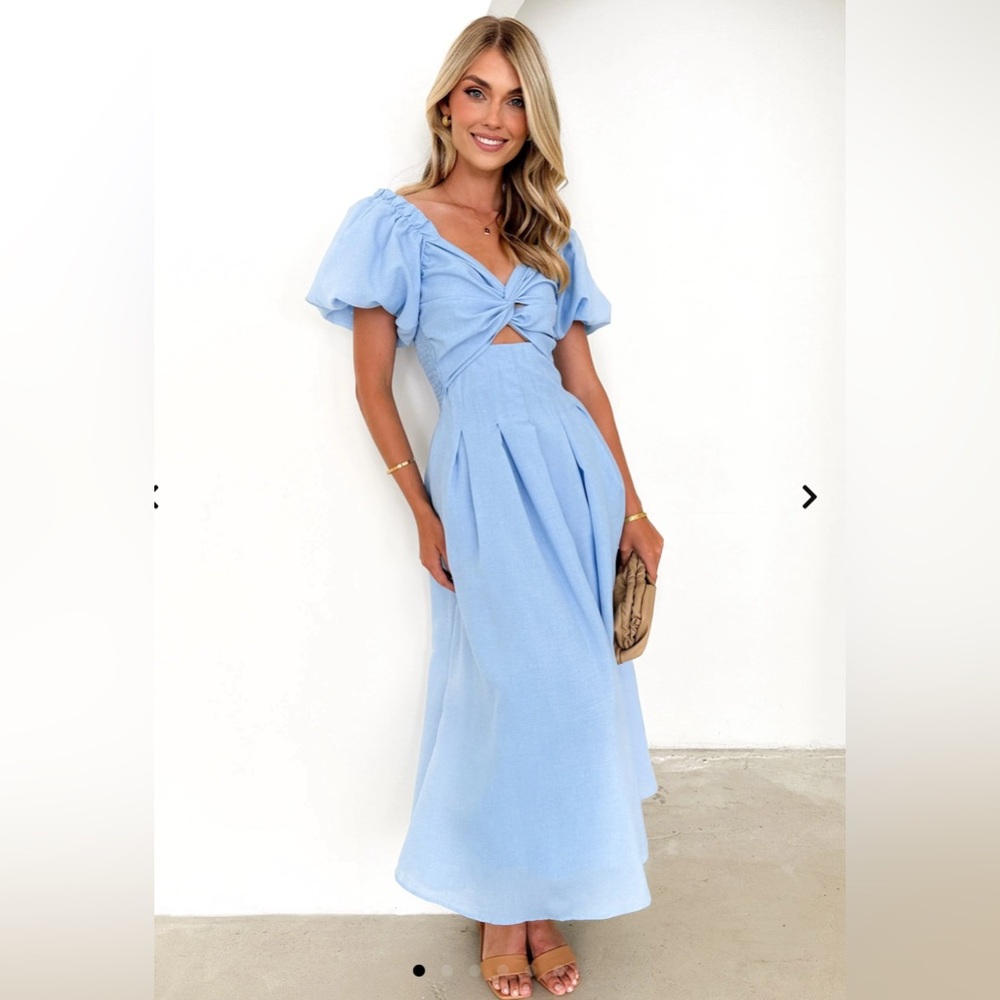 Gingham & Heels Midi Dress. Worn once. Gorgeous dress and so flattering
